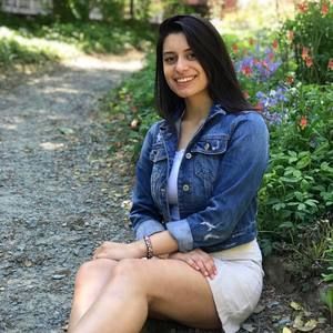 Meet your Posher, Amanda